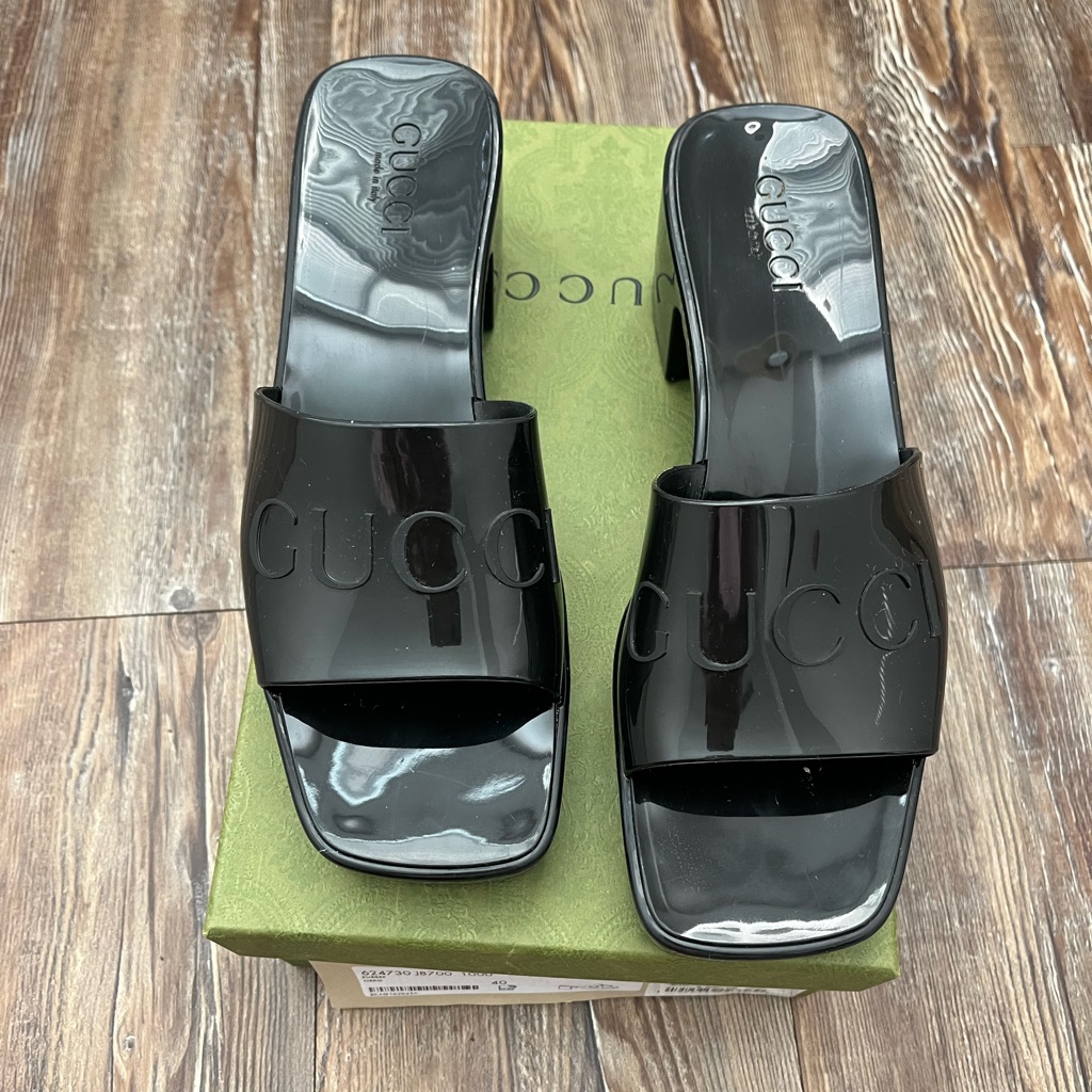 Rubber Gucci Logo Womens Platform